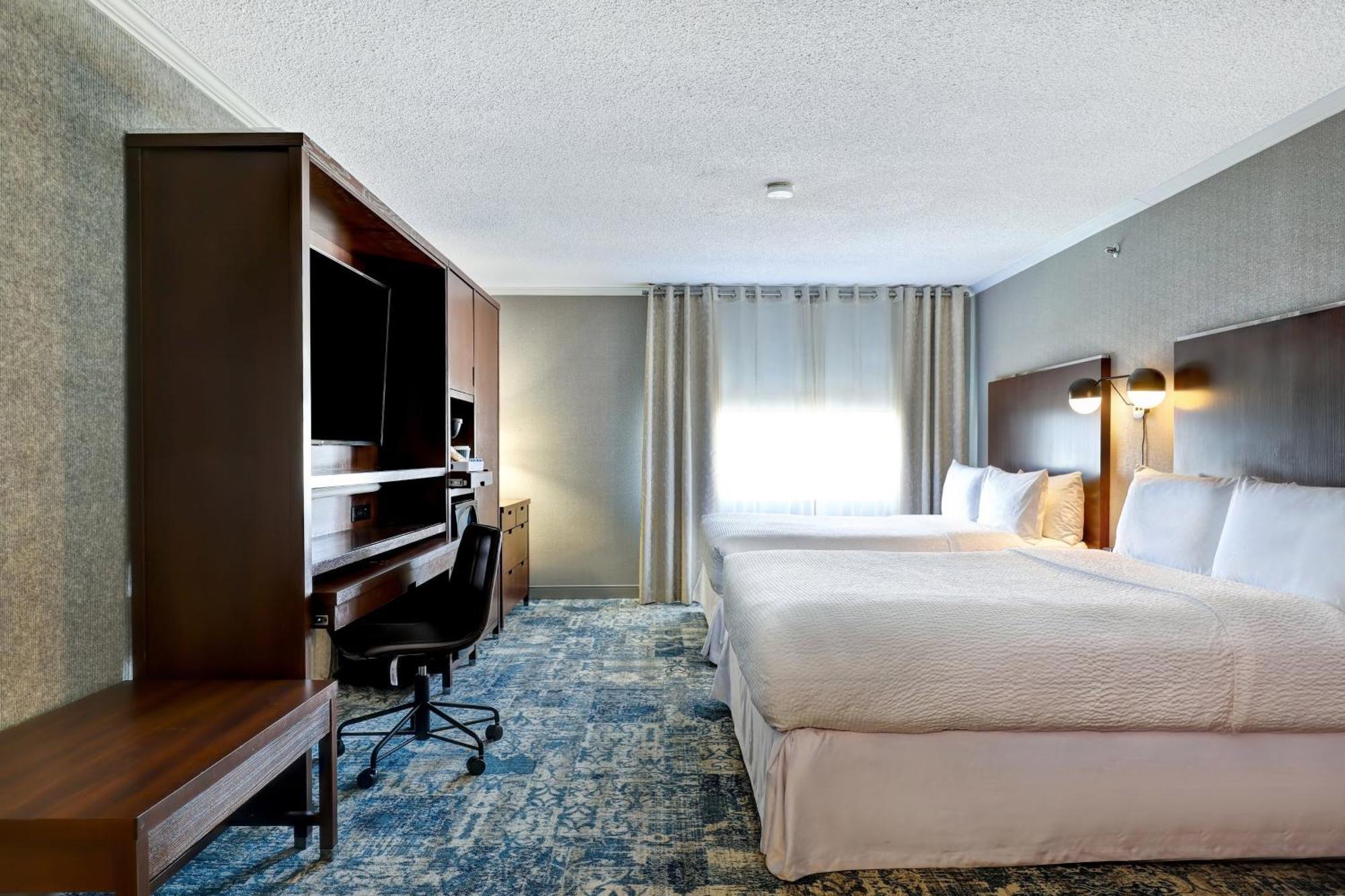 Four Points By Sheraton Toronto Mississauga Exterior foto